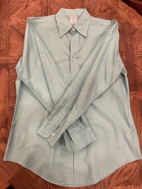 Brooks Brothers Light Mint Green Button-Down Dress Shirt